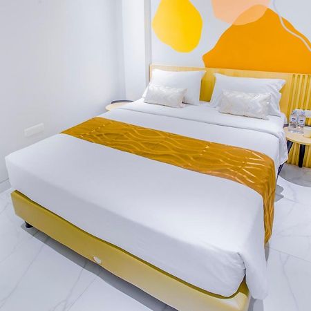 Genio Inn - Mantos Manado Dış mekan fotoğraf